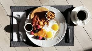Street Food and Social Media: How TikTok Is Changing Food Tourism